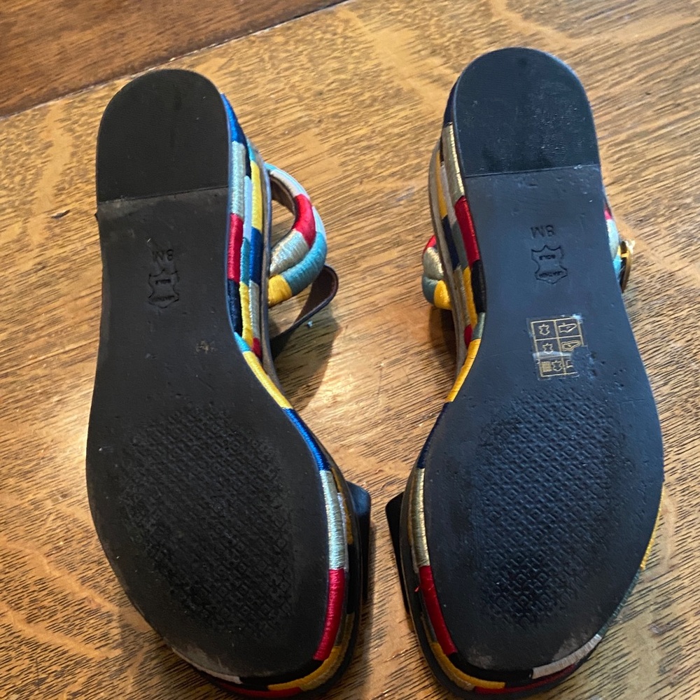 Tory Burch Black Leather Platform Sandal with Multicolor Woven Trim. size 8 - Picture 4 of 4